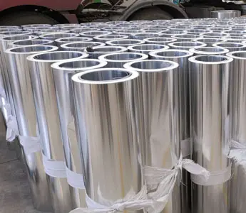 chilled pipe insulation with aluminum jacketing for outdoor industrial pipework